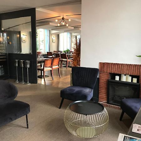 Logis Hotel & Restaurant - Les Bords De Seine La Roche-Guyon Εξωτερικό φωτογραφία